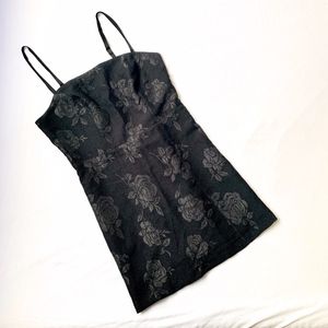 UO • ROSES FLORAL COCKTAIL LITTLE BLACK DRESS LBD